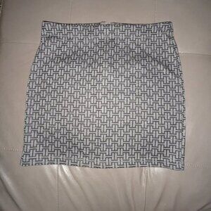 *3 FOR $9* Forever 21 XXI Exposed Zipper Zip Up Geometric Print Short Skirt S